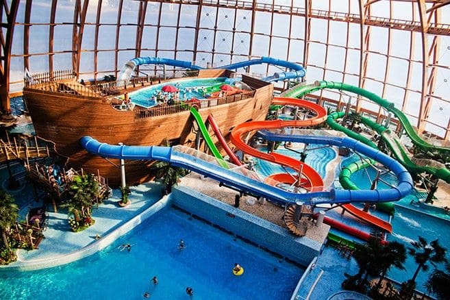 Самый большой аквапарк в Москве, по версии awards, скоро появится